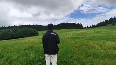 草原拍摄视频仙女山武隆视频的预览图
